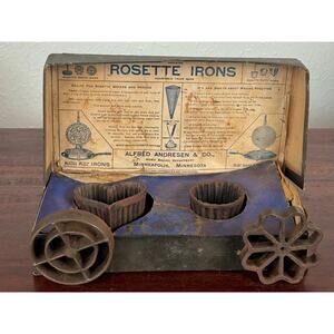 Rosette Irons Set Alfred Andresen Cast Iron Boxed 1940s Kitchenware